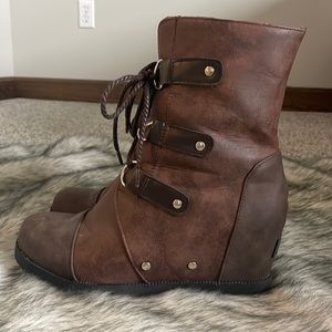 ankle boots